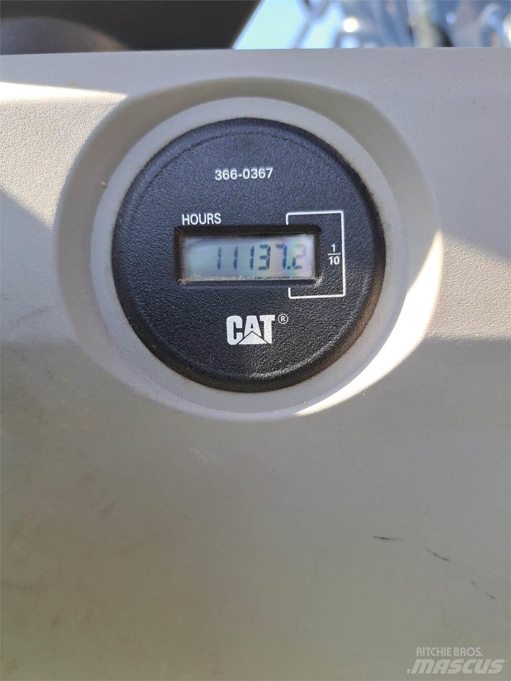 CAT 325F Bageri gusjeničari