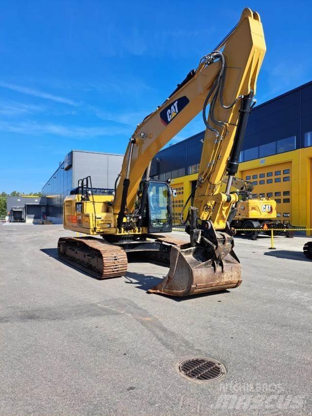 CAT 330F Bageri gusjeničari