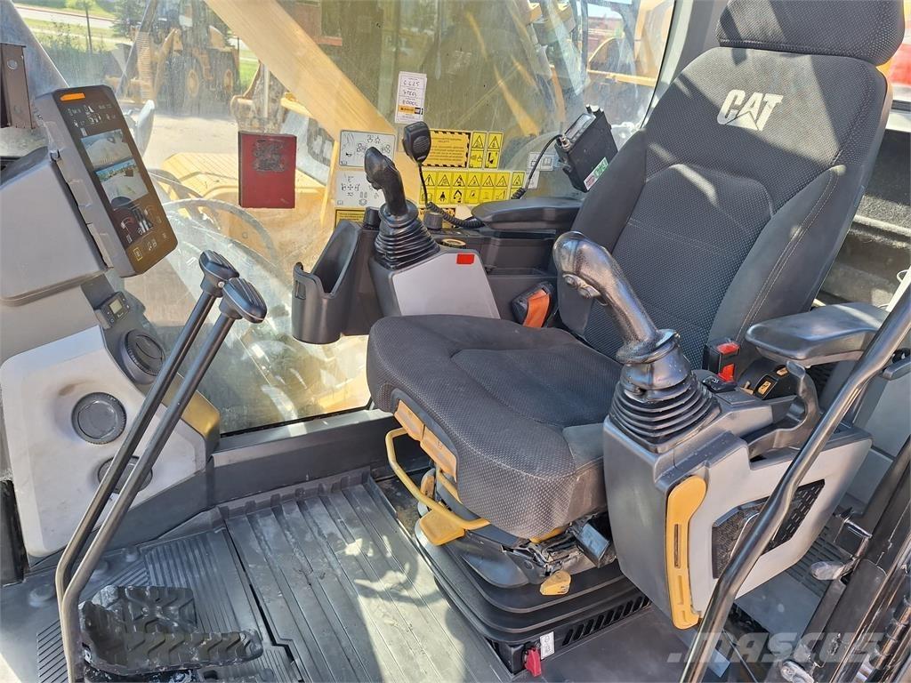 CAT 352 Bageri gusjeničari