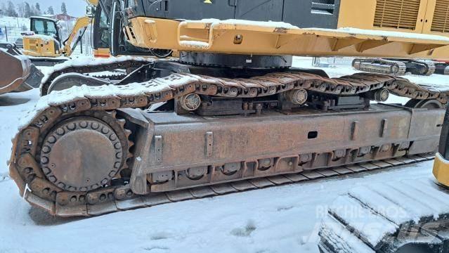 CAT 390D LME Bageri gusjeničari