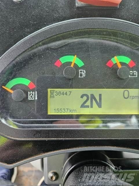 CAT 906 Utovarivači na kotačima