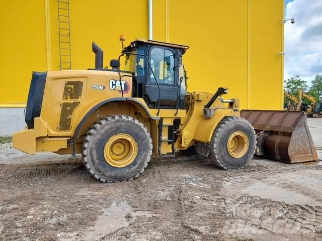 CAT 950M Utovarivači na kotačima