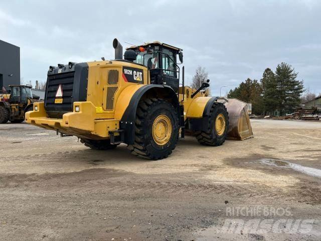 CAT 982M Utovarivači na kotačima