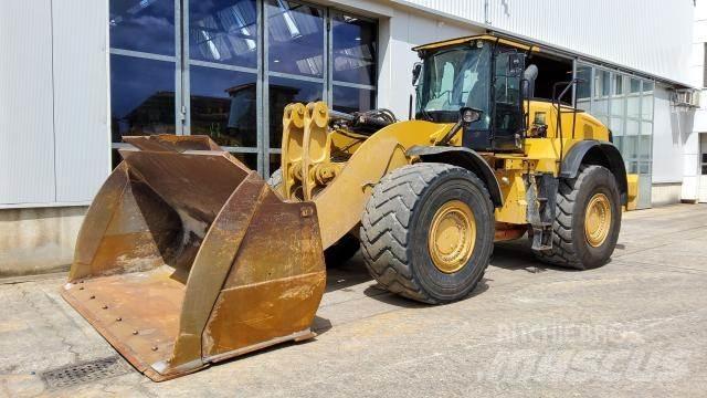 CAT 982M Utovarivači na kotačima