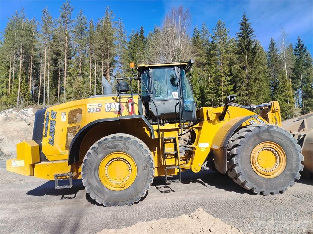 CAT 982XE Utovarivači na kotačima