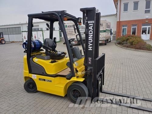 Hyundai 15L-7M Poljoprivreda – ostalo