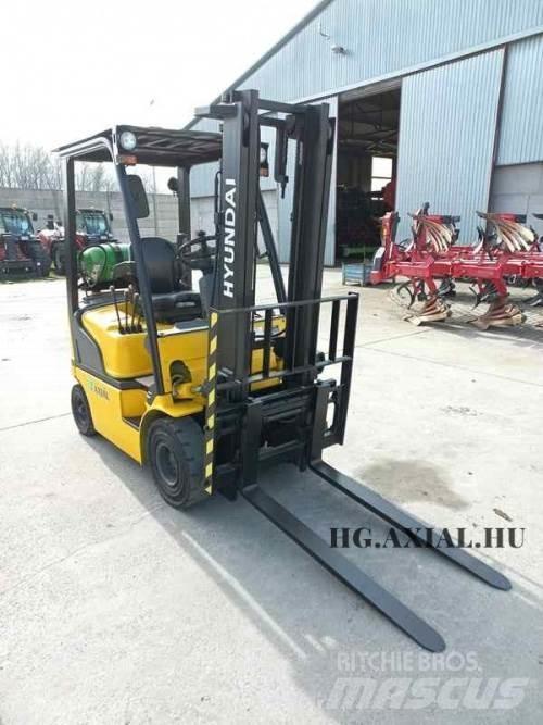 Hyundai 15L-7M Poljoprivreda – ostalo