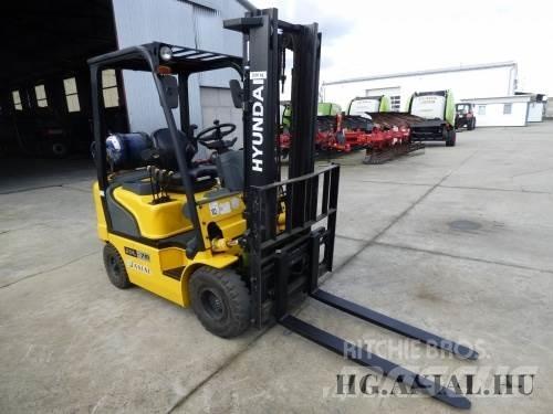 Hyundai 20L-7M Poljoprivreda – ostalo