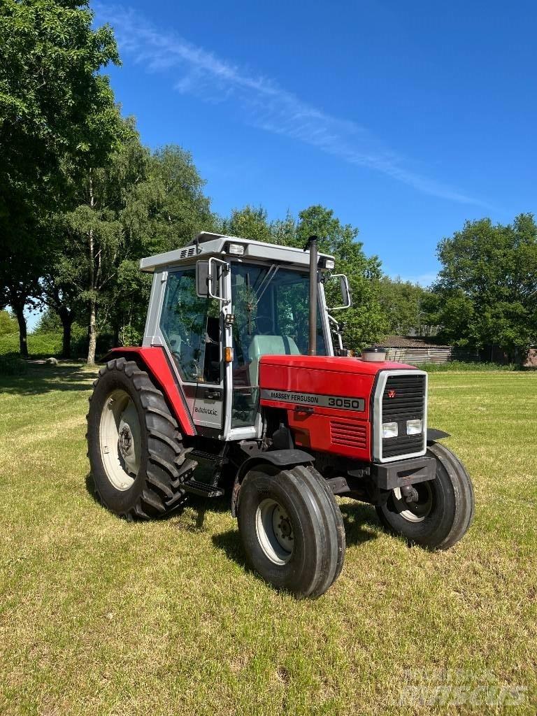 Massey Ferguson 3050 Traktori