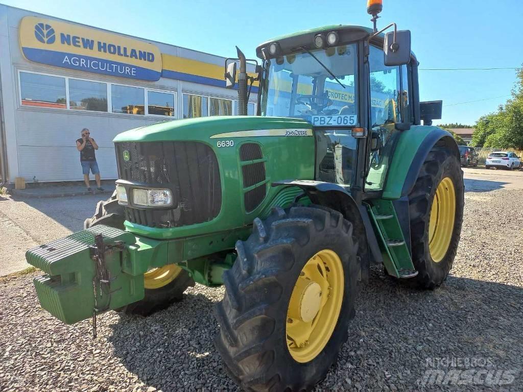 John Deere 6630 Traktori