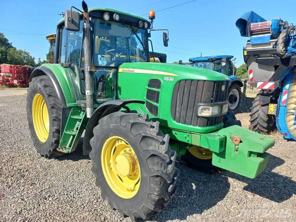 John Deere 6630 Traktori