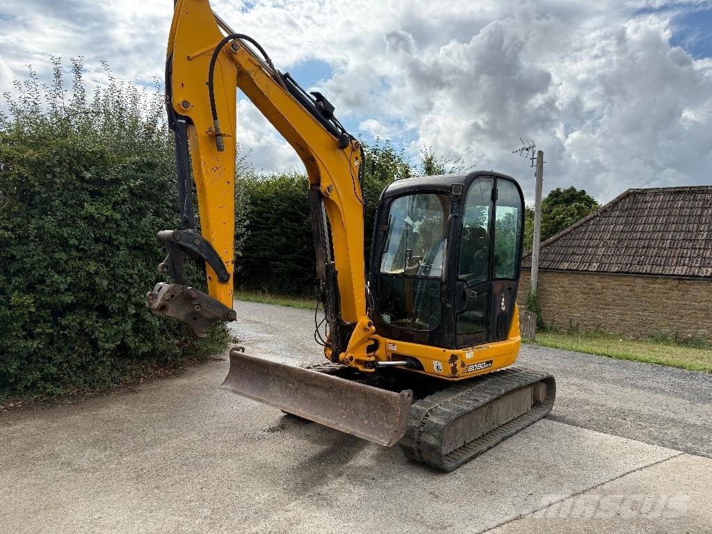 JCB 8050 RTS Mini bageri <7t