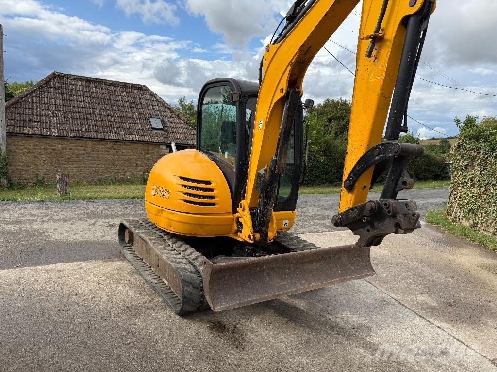JCB 8050 RTS Mini bageri <7t