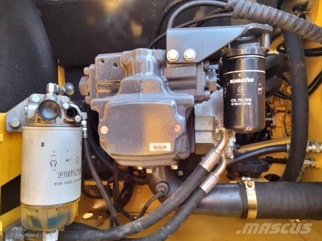 Komatsu PC 240 Bageri gusjeničari