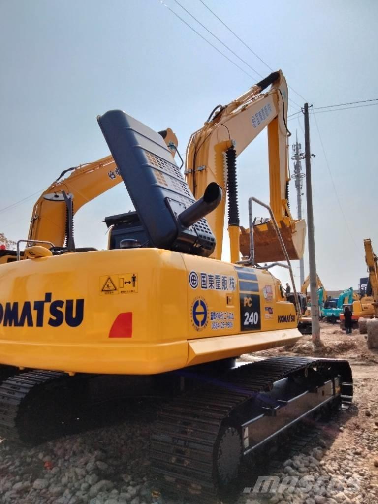 Komatsu PC 240 Bageri gusjeničari