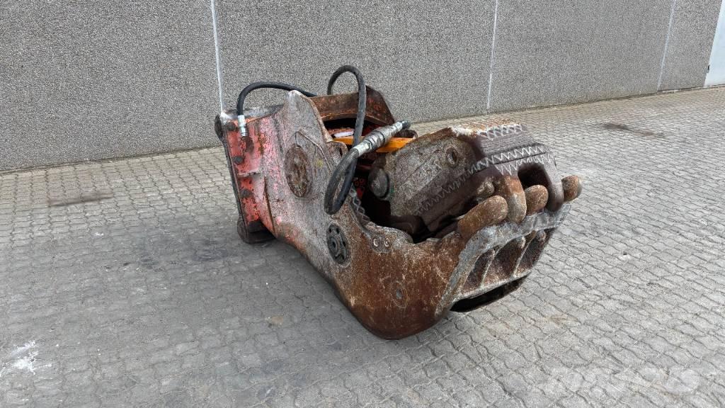 NPK G 18 J Građevinske drobilice
