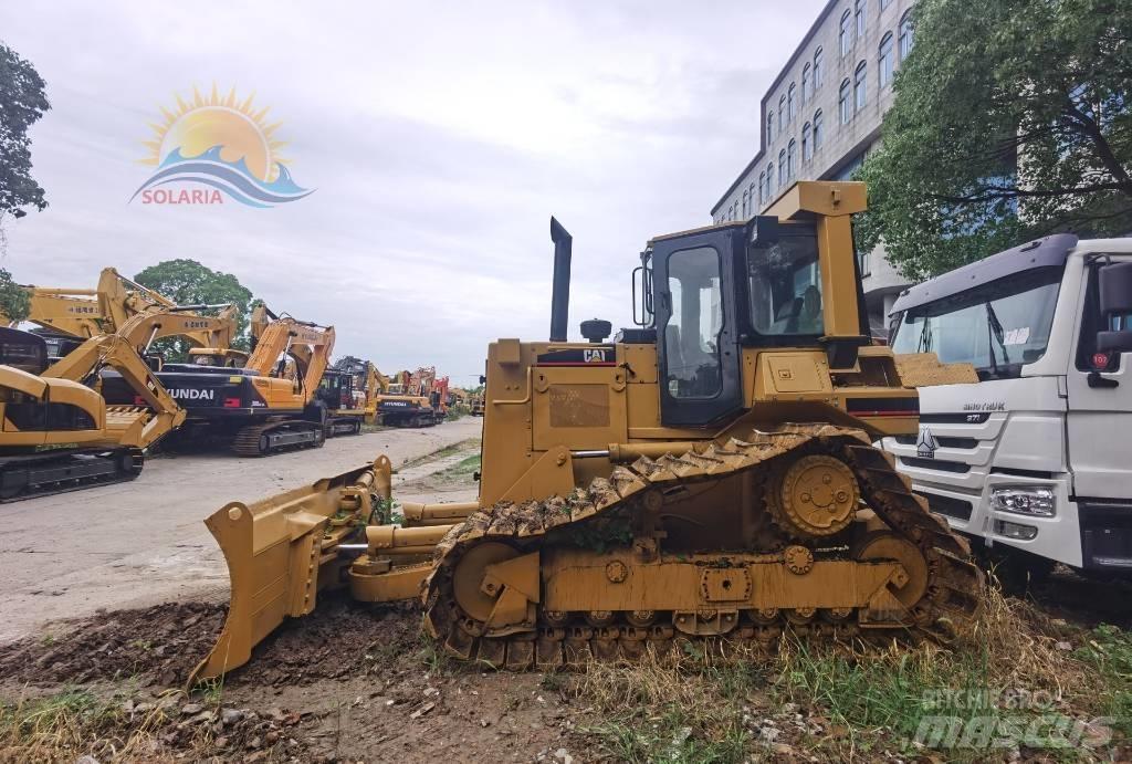 CAT D 5 N Buldožeri gusjeničari