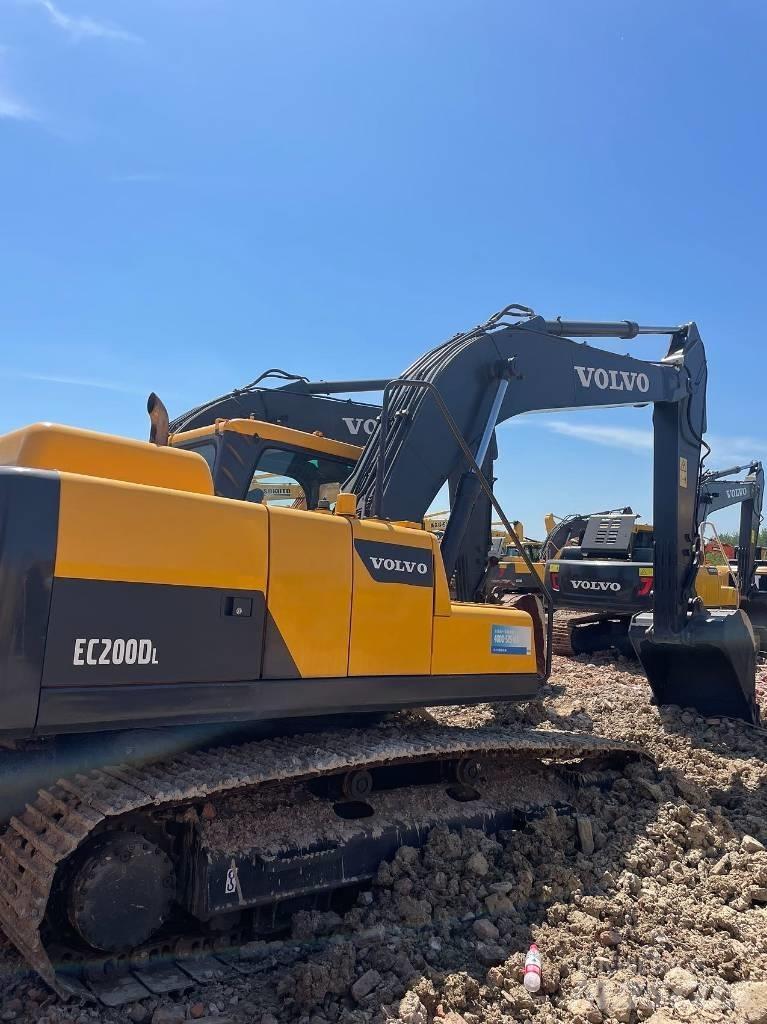 Volvo EC200 Bageri gusjeničari