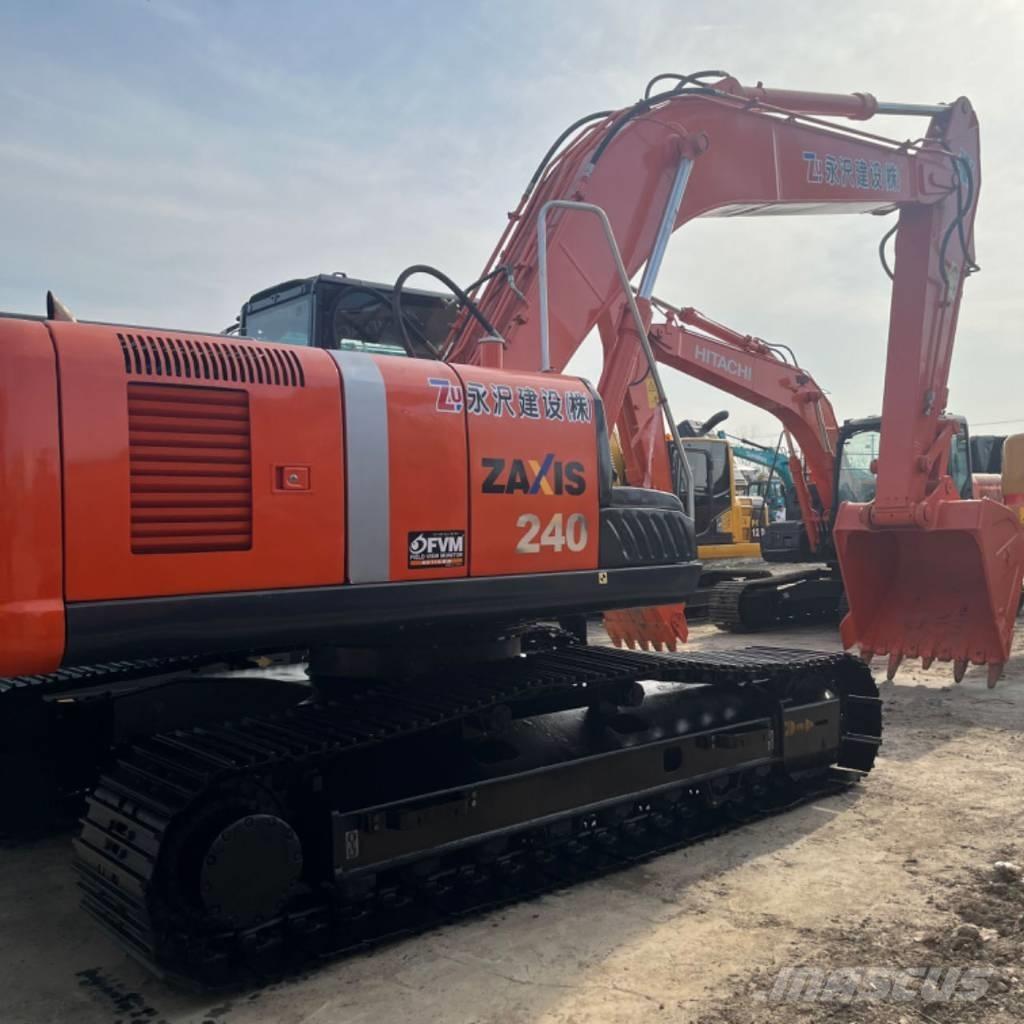 Hitachi ZX 240 Bageri gusjeničari