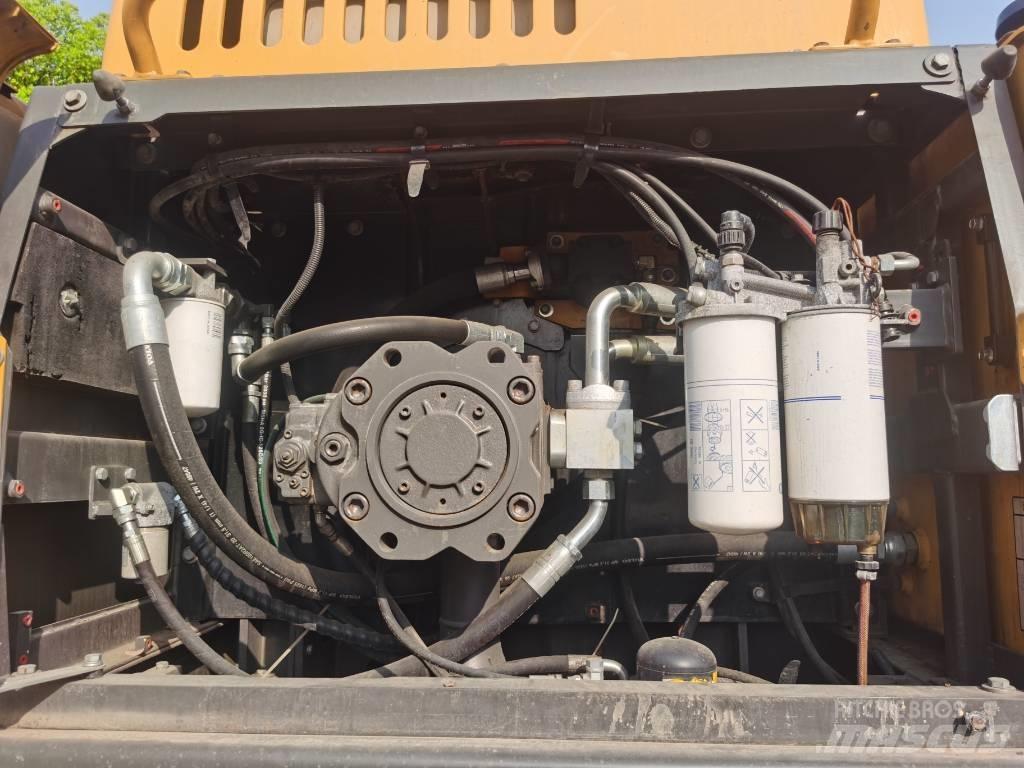 Volvo EC 480 D L Bageri gusjeničari