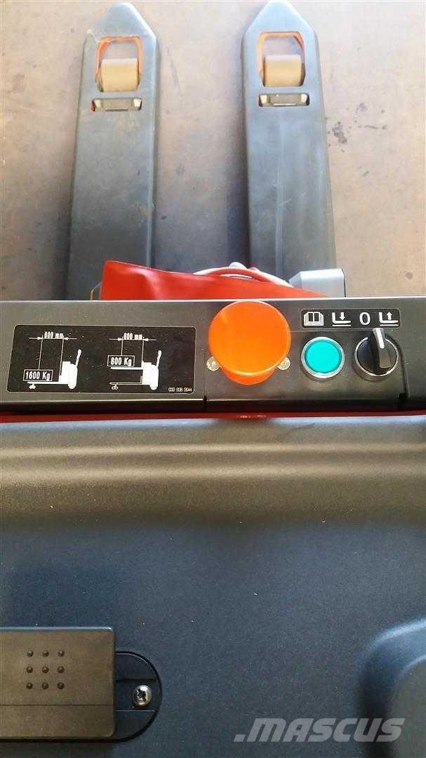 Linde T16L Ručni električni viličar