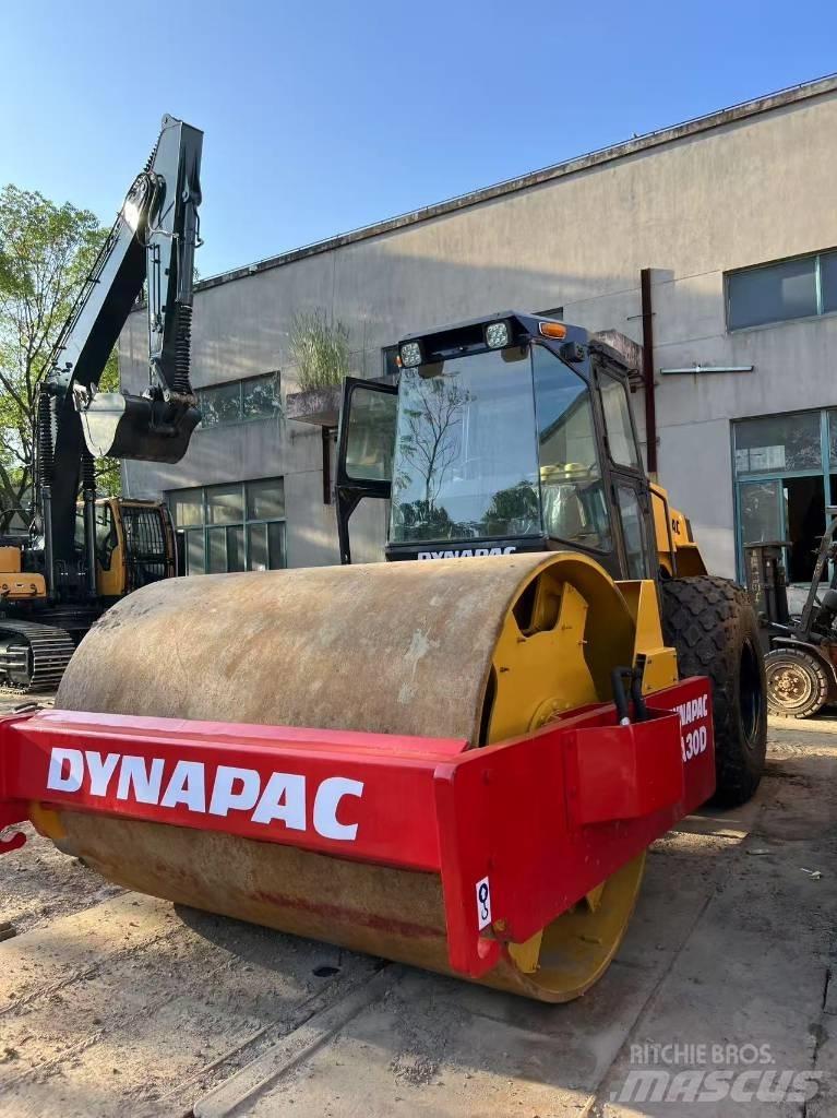 Dynapac CA 30 D Valjci sa jednim bubnjem