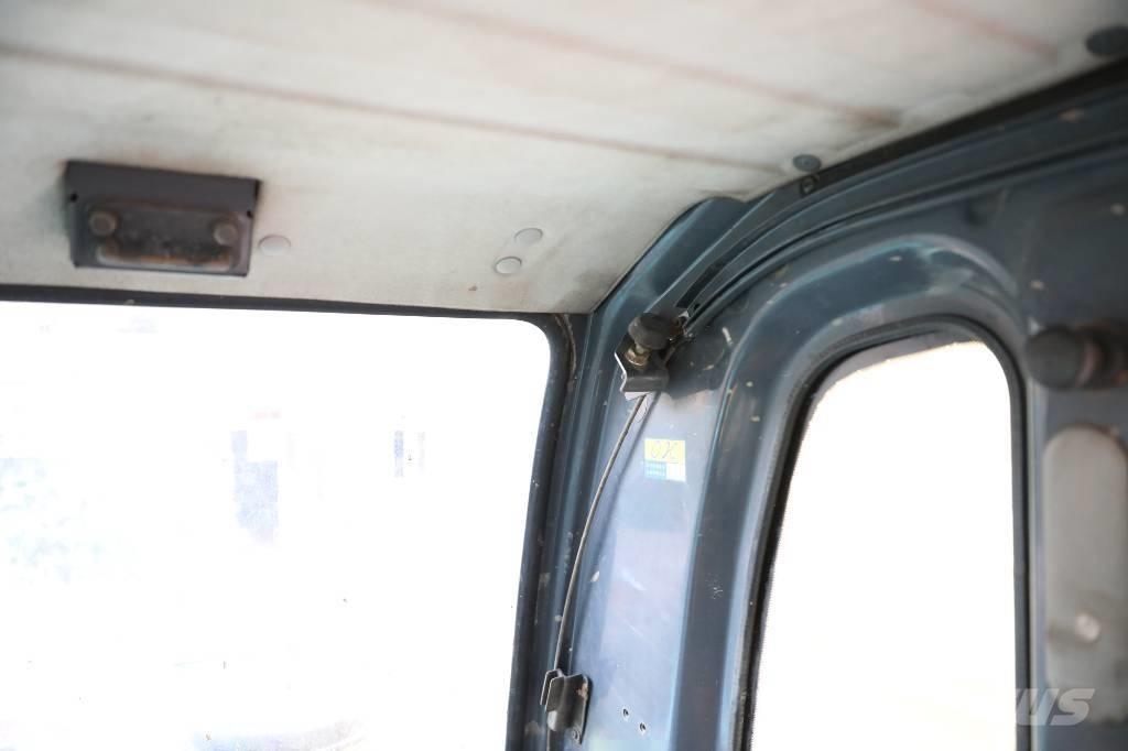 Kobelco SK 130 LC Bageri gusjeničari