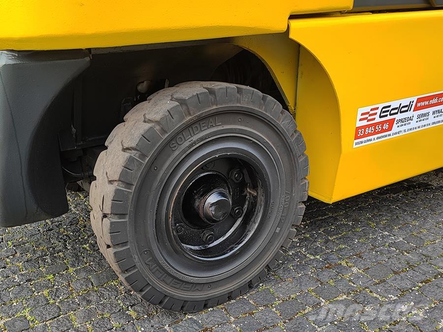 Komatsu FG40T-7 Plinski viličari