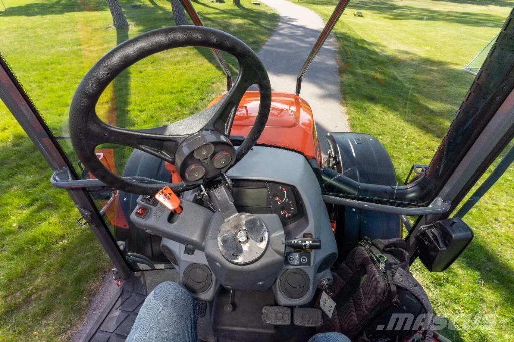 Kubota M5-112 Traktori