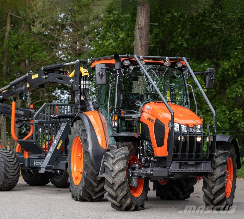 Kubota M5-112 Traktori