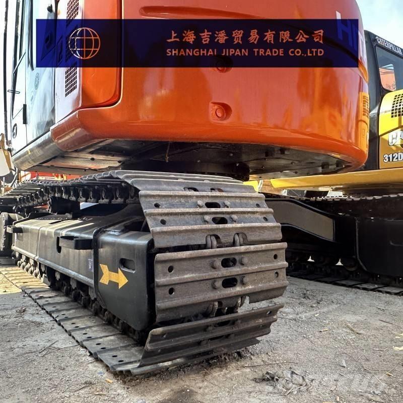 Hitachi ZX 135 Bageri gusjeničari