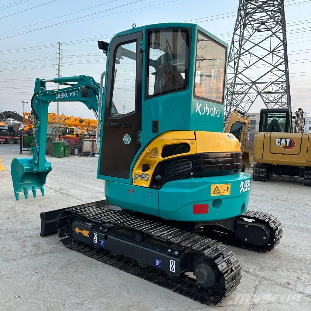 Kubota U 25 Mini bageri <7t