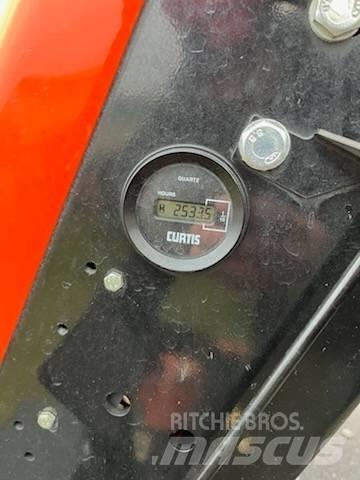 Jacobsen 305 Kosilice za otvoren prostor