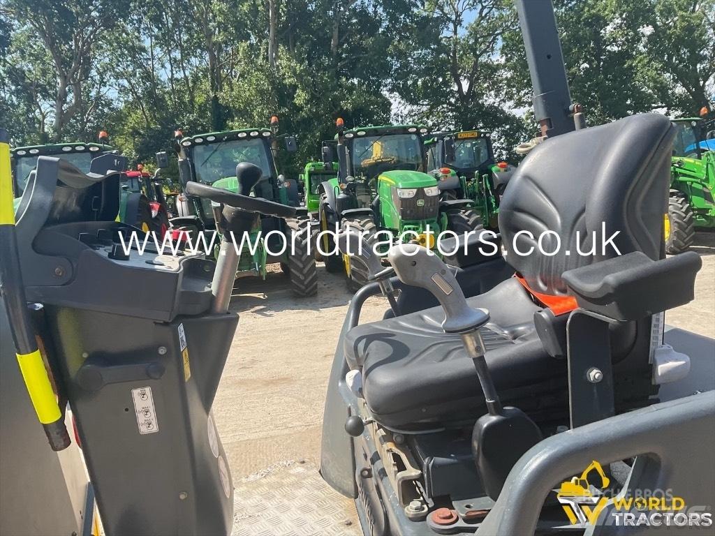 Bomag BW 138 AD-5 Valjci sa dvojnim bubnjem