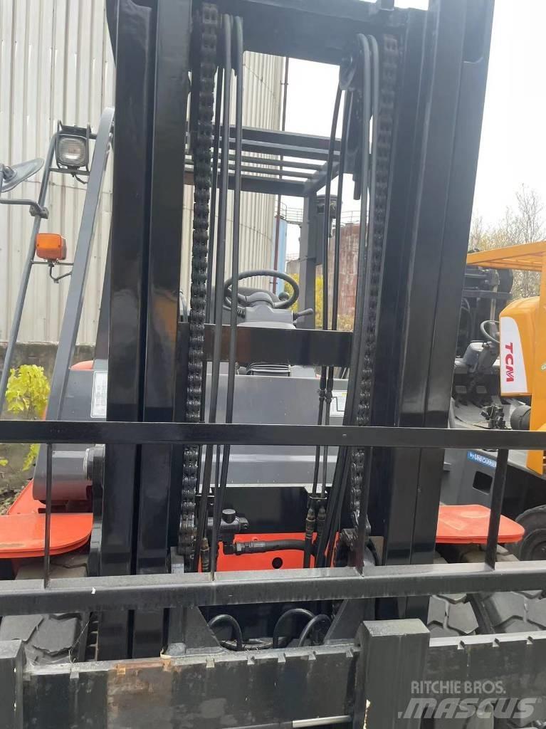 Toyota 7 Ton Dizelski viličari