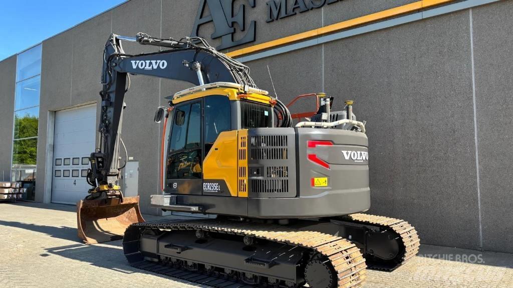 Volvo ECR 235 E Bageri gusjeničari