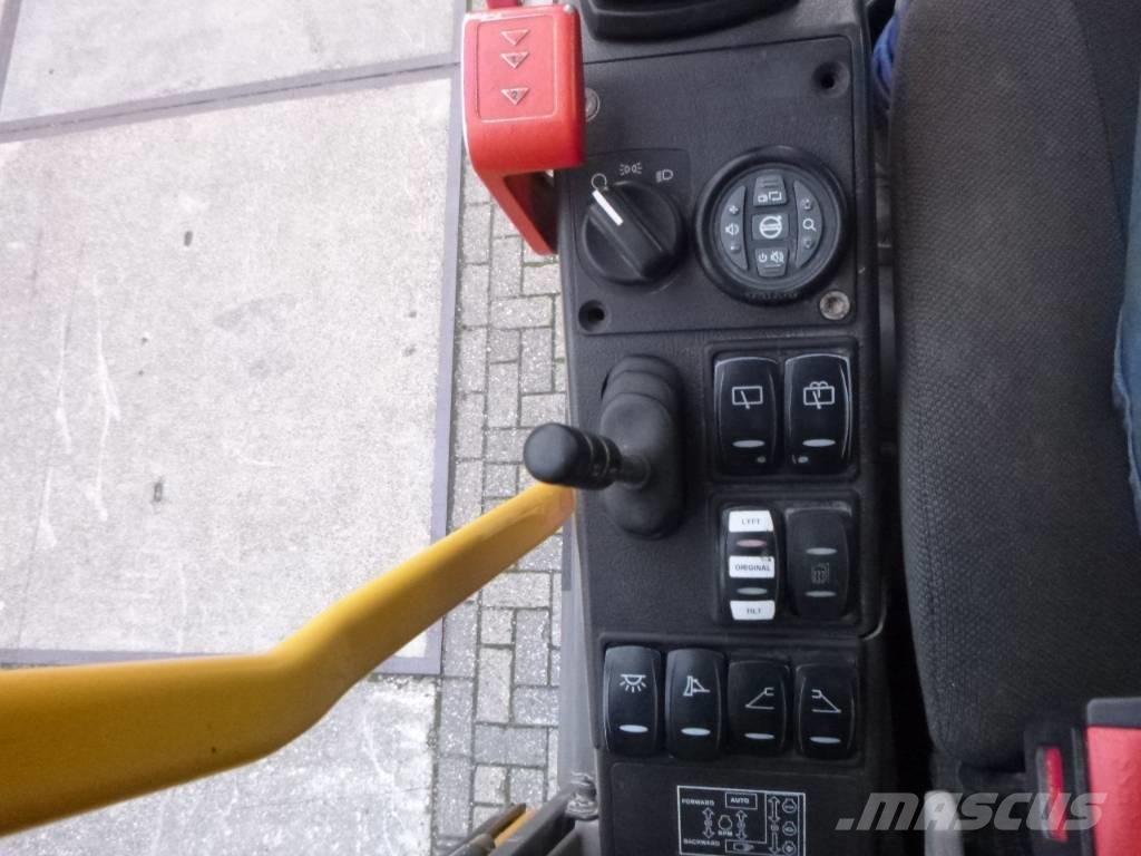 Volvo EW 210 D Bageri na kotačima