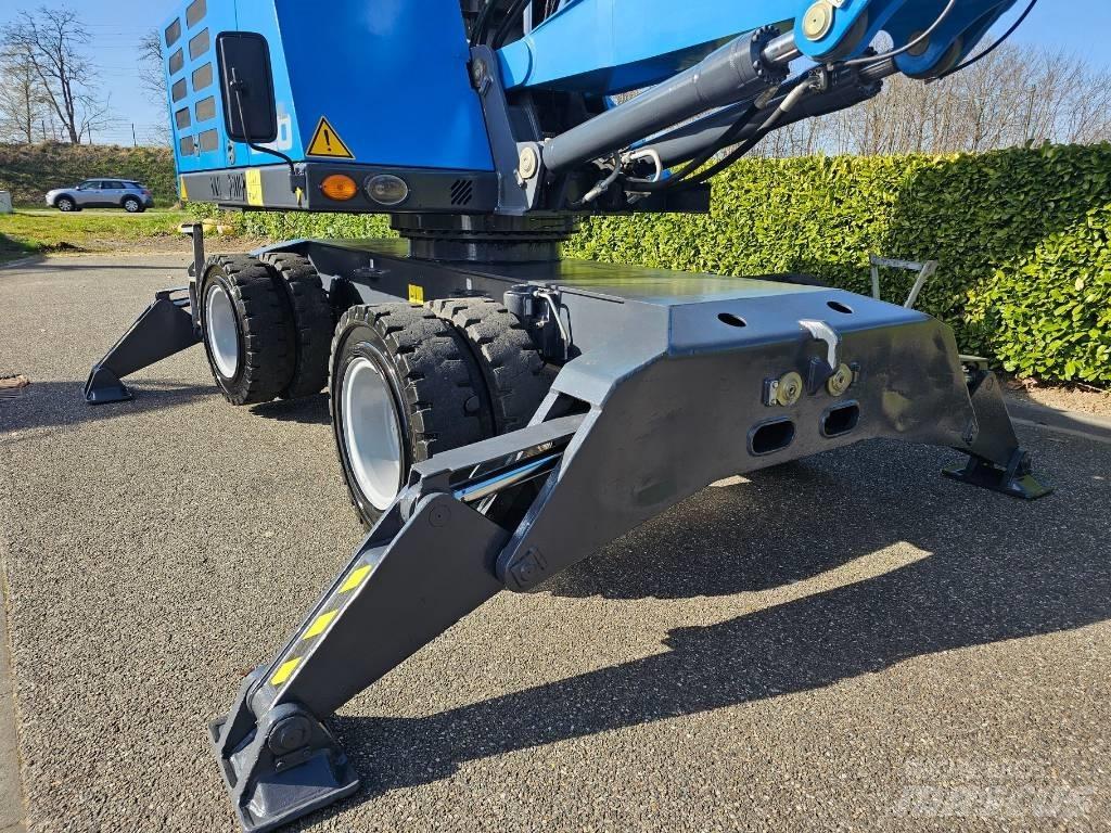 Fuchs MHL 320 Bageri za manipuliranje materijalom / otpadom