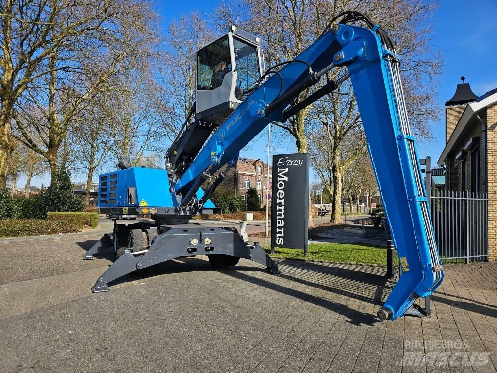 Fuchs MHL 320 Bageri za manipuliranje materijalom / otpadom