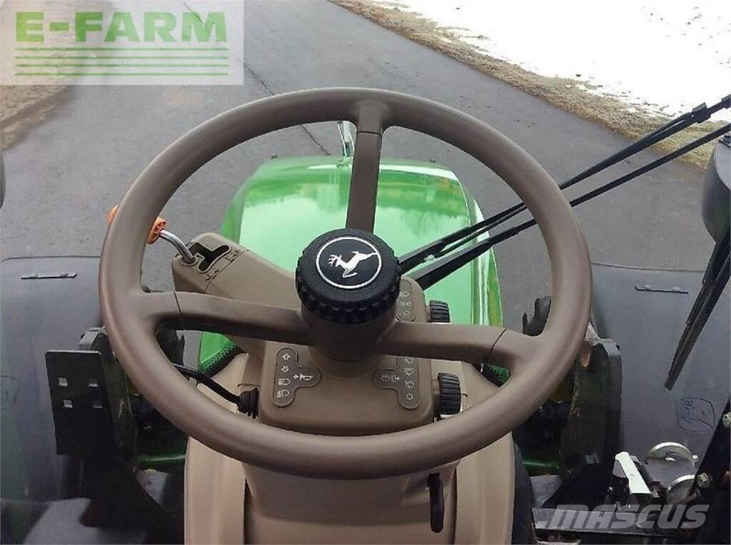 John Deere 5125 r Traktori