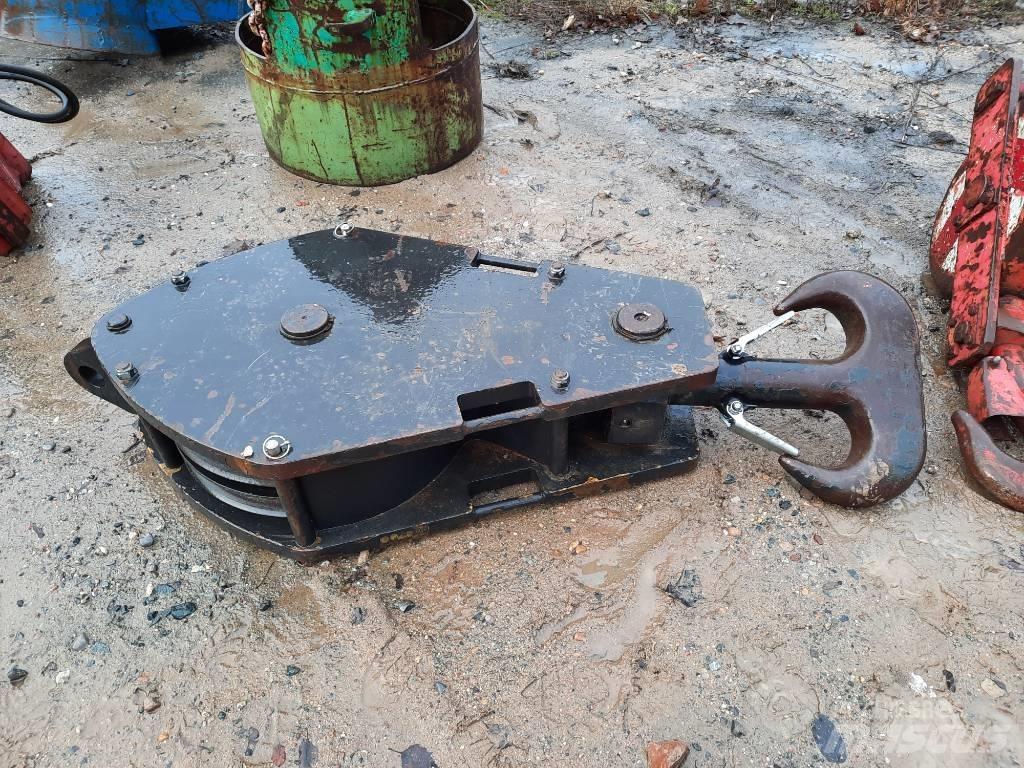 Liebherr Seilflasche Kranovi sa gusjenicama