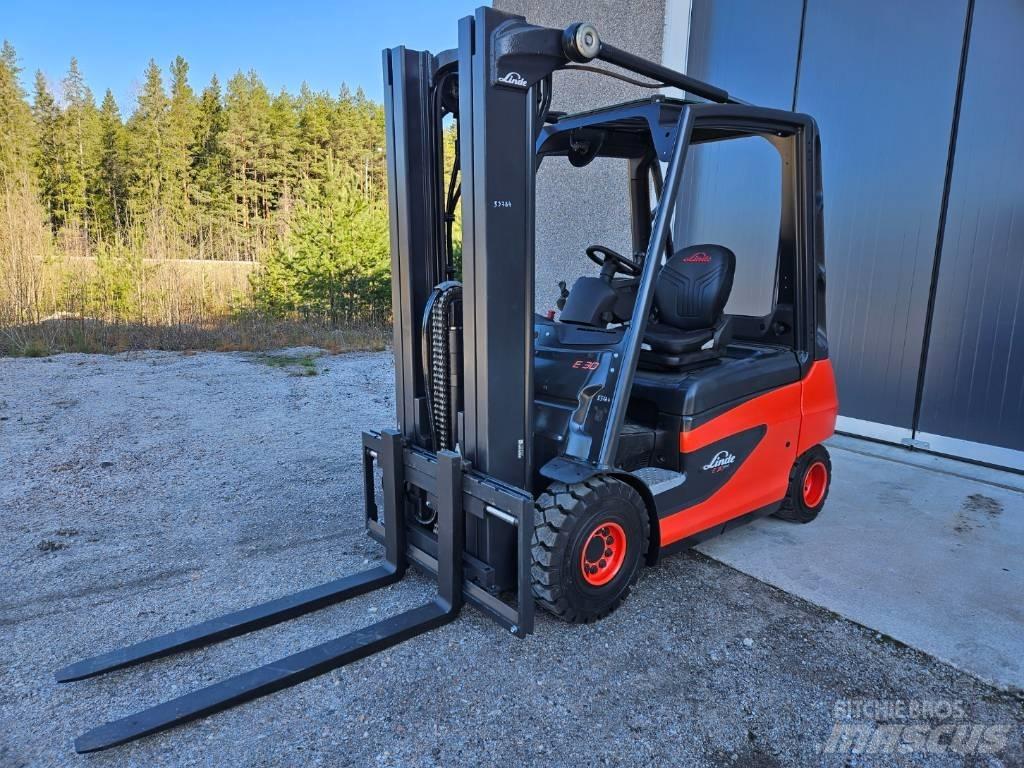 Linde E30-01 Električni viličari