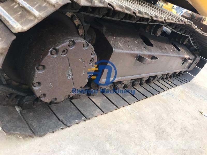 Komatsu PC200-7 Bageri gusjeničari