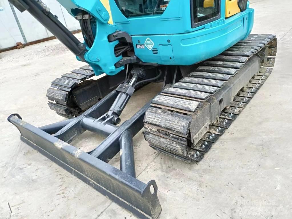 Kubota 155 Bageri gusjeničari