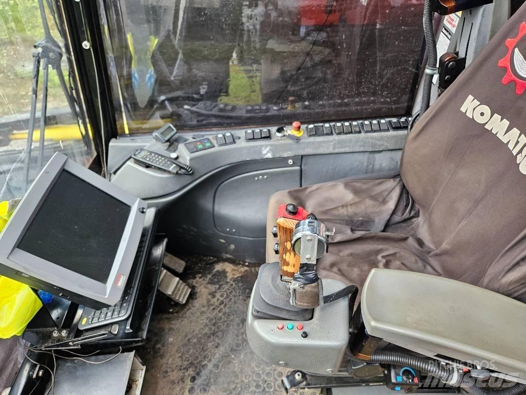  Valmet/Komatsu 911 Elektronika