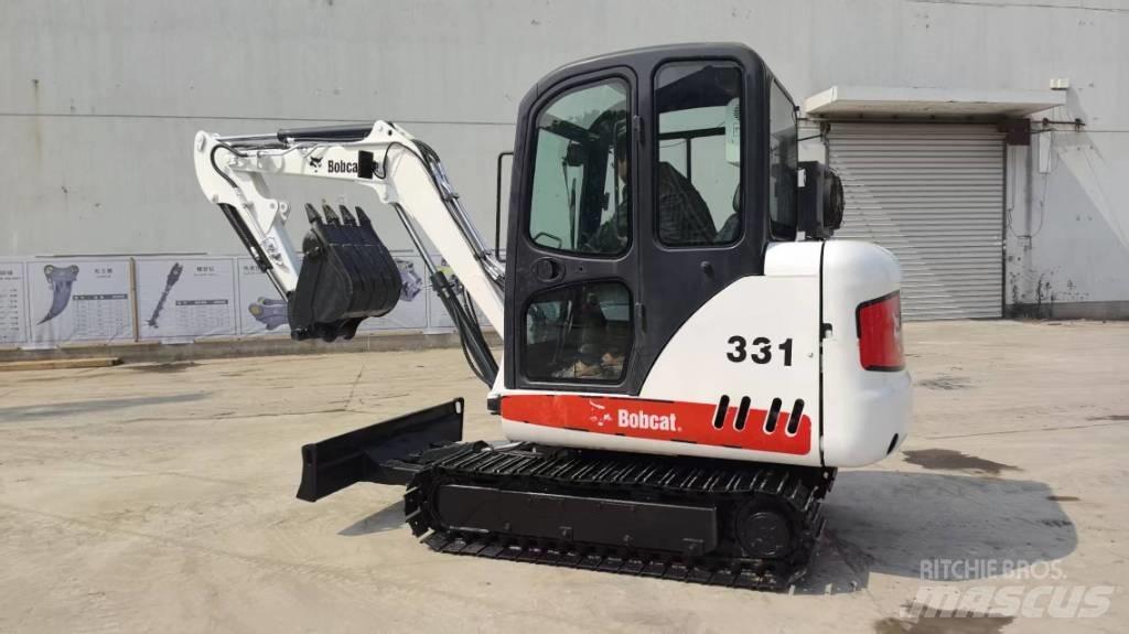 Bobcat 331 Mini bageri <7t