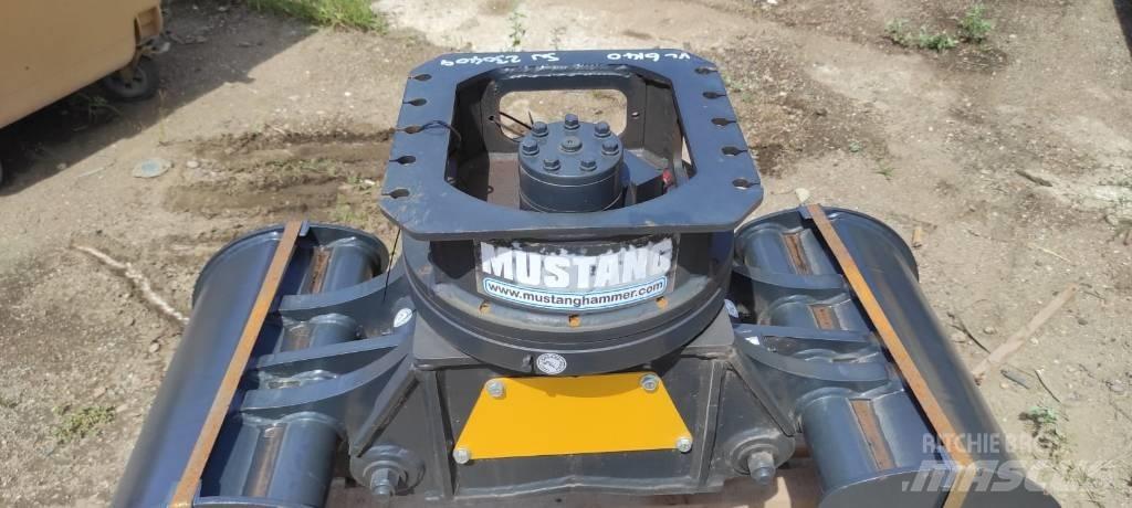 Mustang GRP 250 Grabilice
