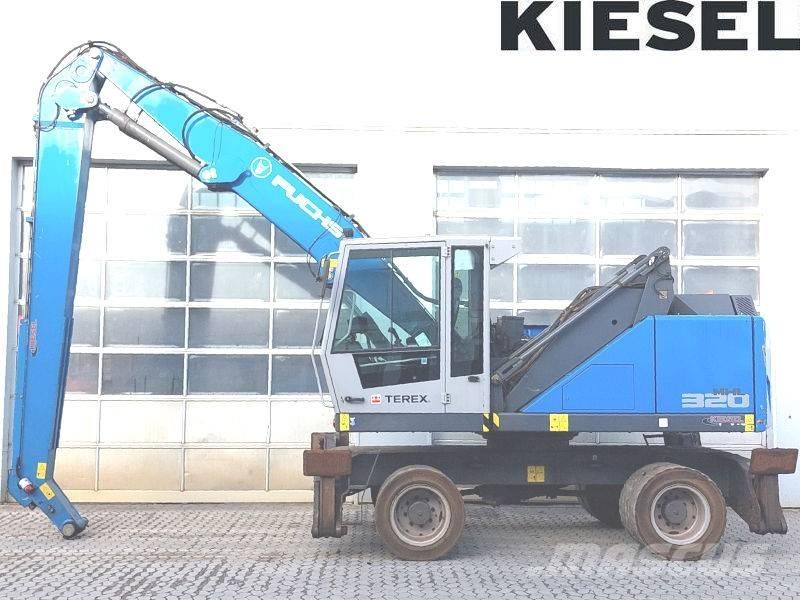 Fuchs MHL 320 F Bageri za manipuliranje materijalom / otpadom