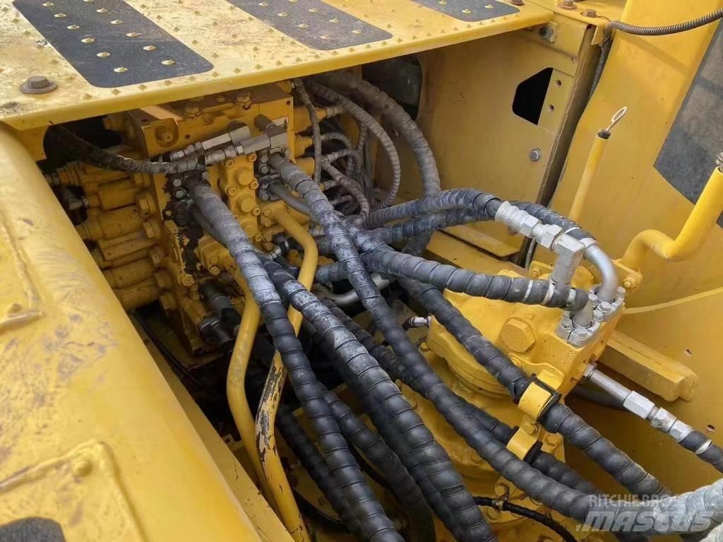 Komatsu pc200 Bageri gusjeničari