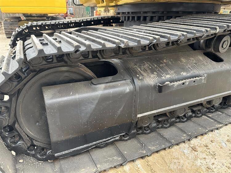 CAT 325D2 Bageri gusjeničari